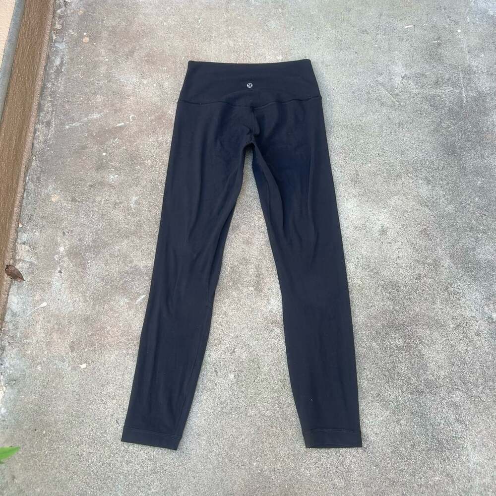Lululemon Align Leggings Size 6 Black High Rise